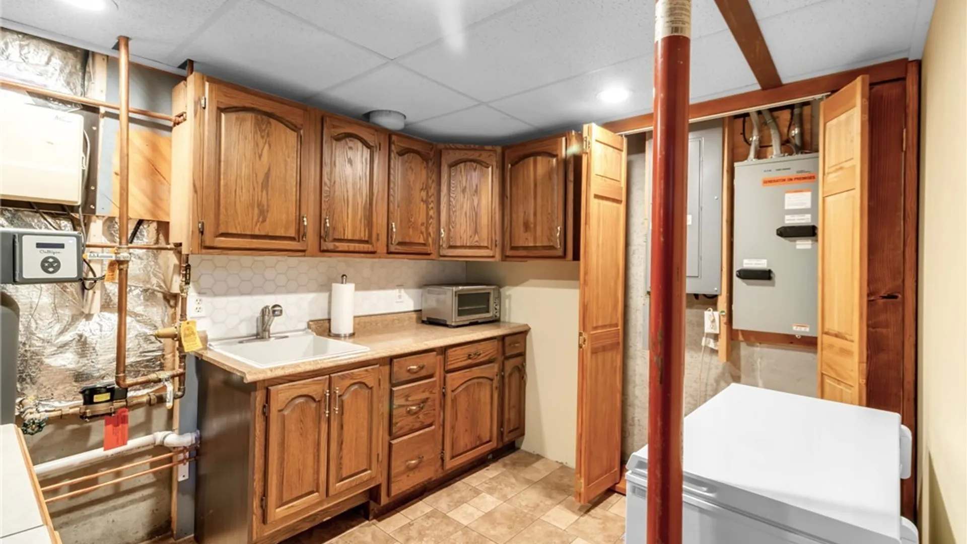 Property at 9574 English Ivy Court, Clarence, NY 14032 41