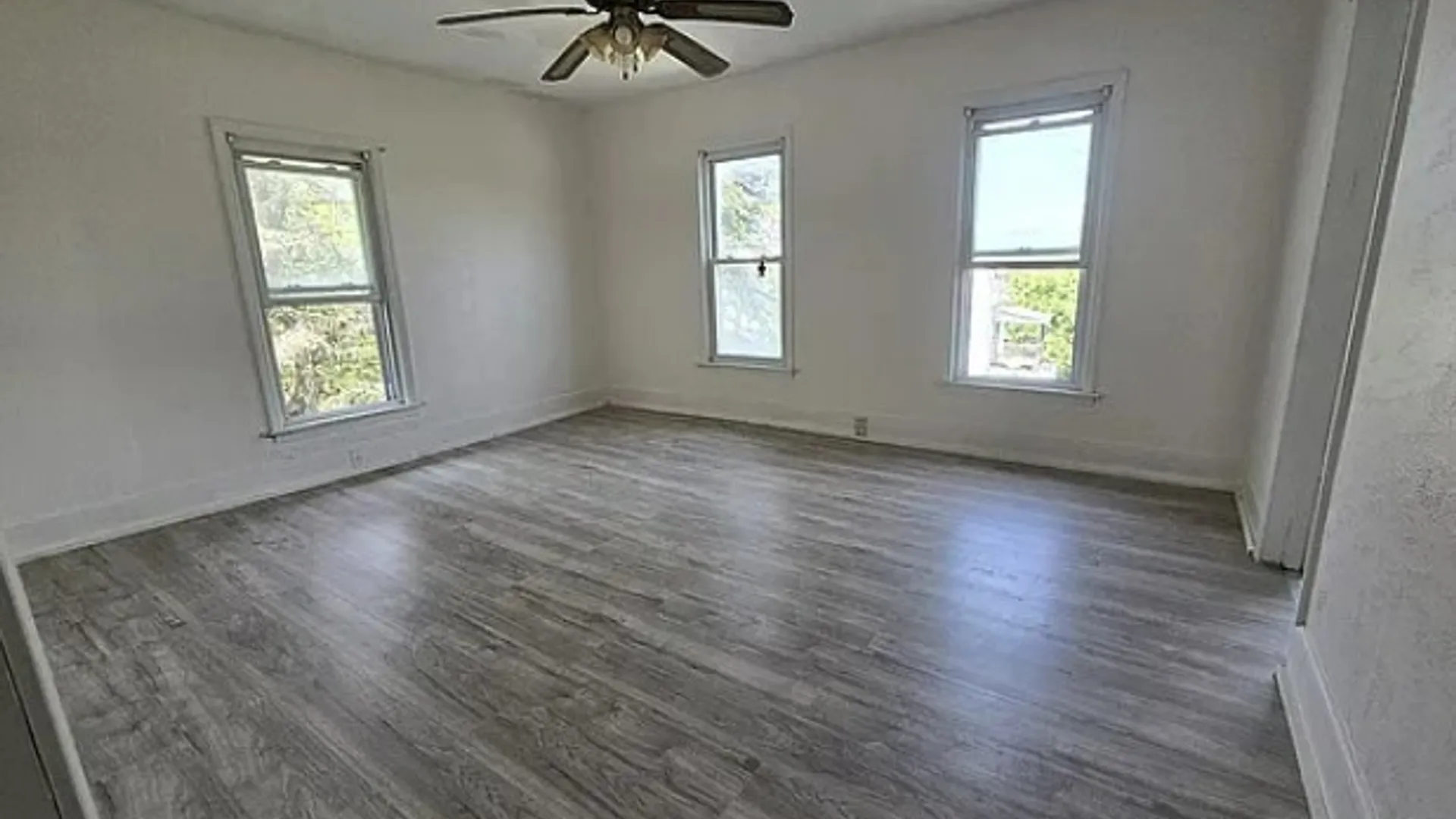 Property at 3 RACE COURSE Street, Amsterdam, NY 12010 19