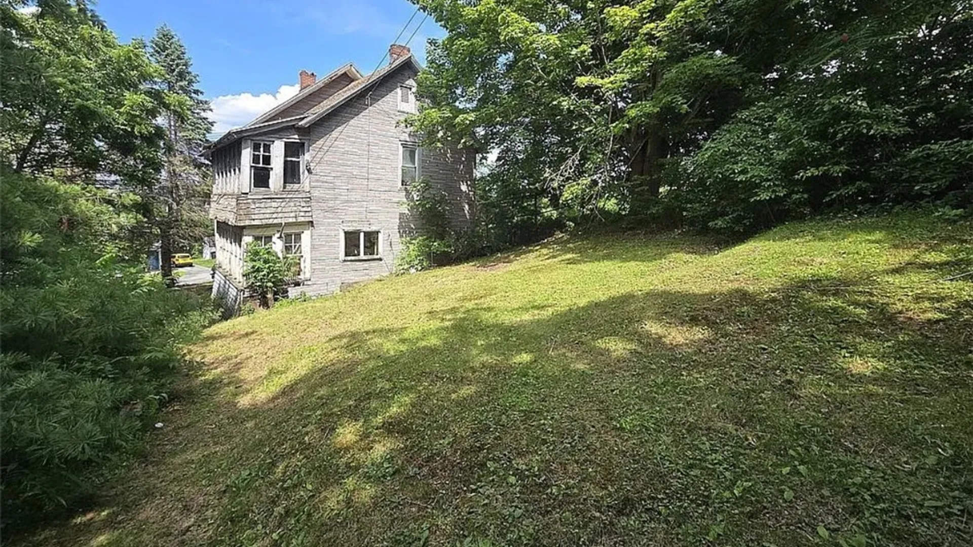 Property at 3 RACE COURSE Street, Amsterdam, NY 12010 34
