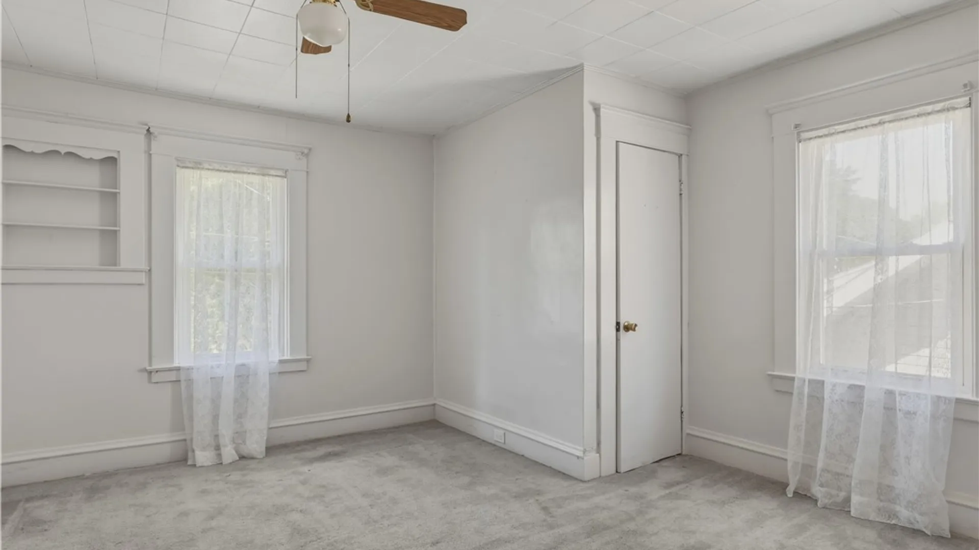 Property at 827 W Gray Street, Elmira City, NY 14905 26