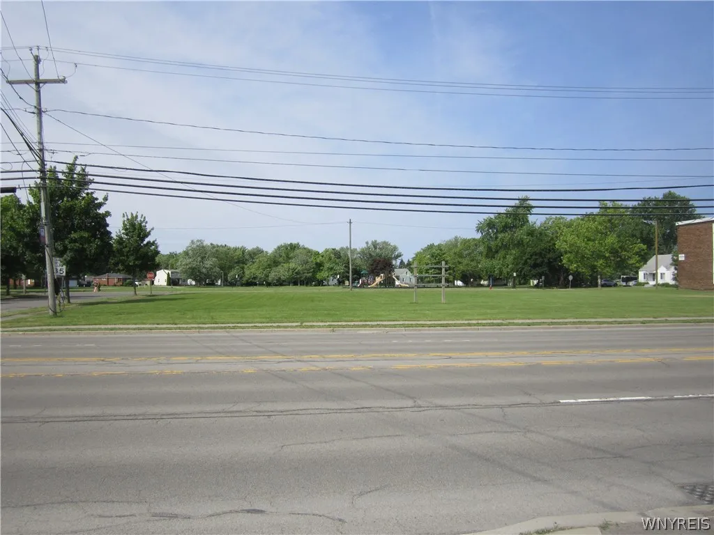 Property at VL Military Road, Niagara, NY 14304