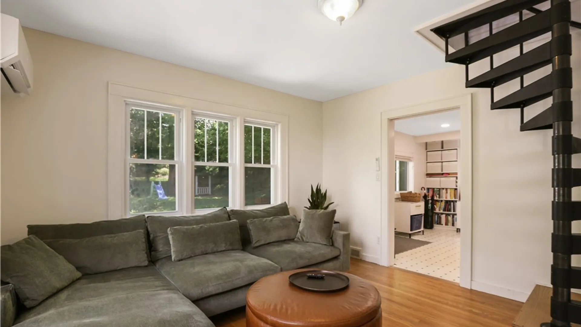 Property at 401 Scott Avenue, Syracuse, NY 13224 24