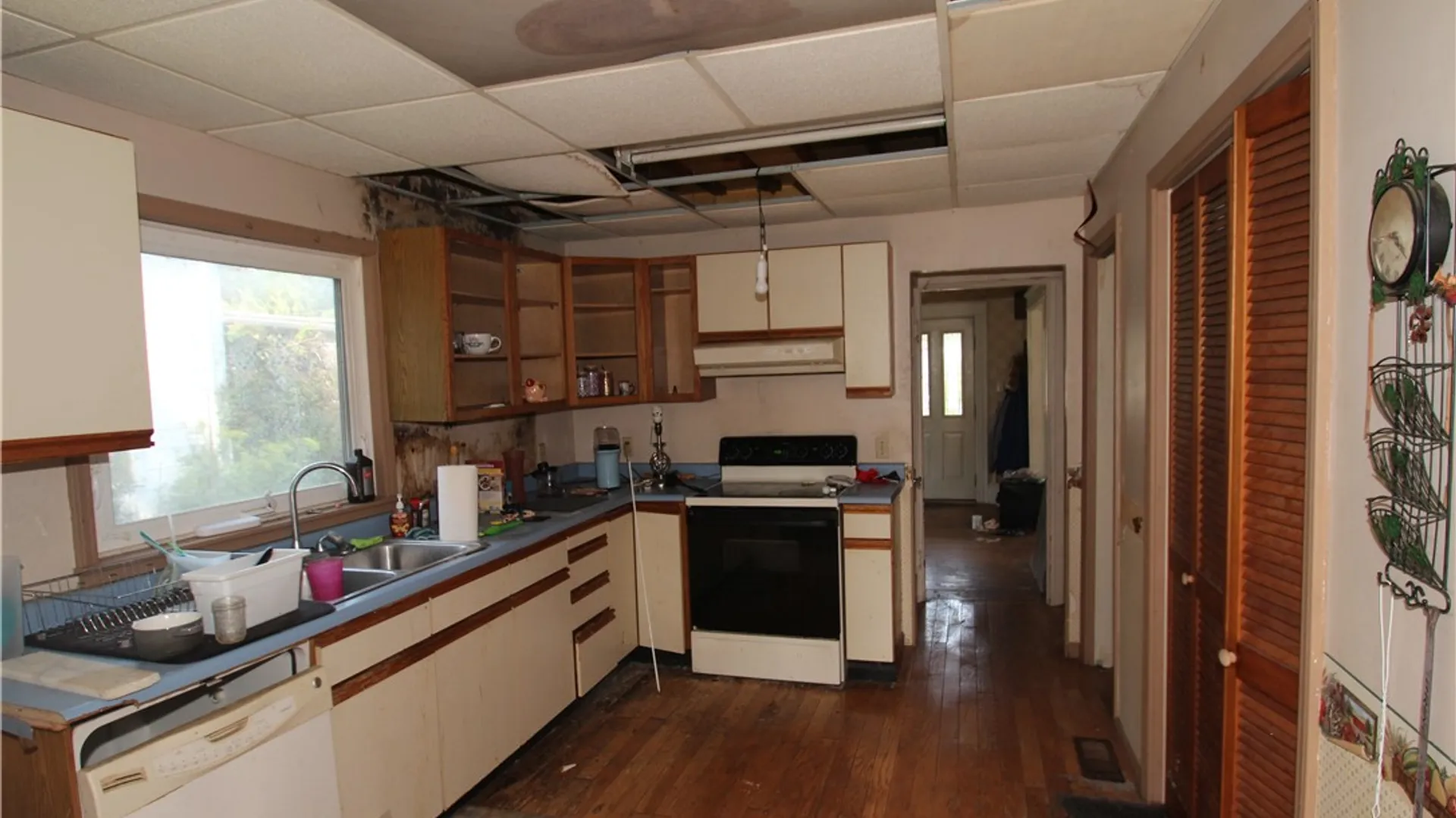 Property at 12 East Avenue, Murray, NY 14470 21