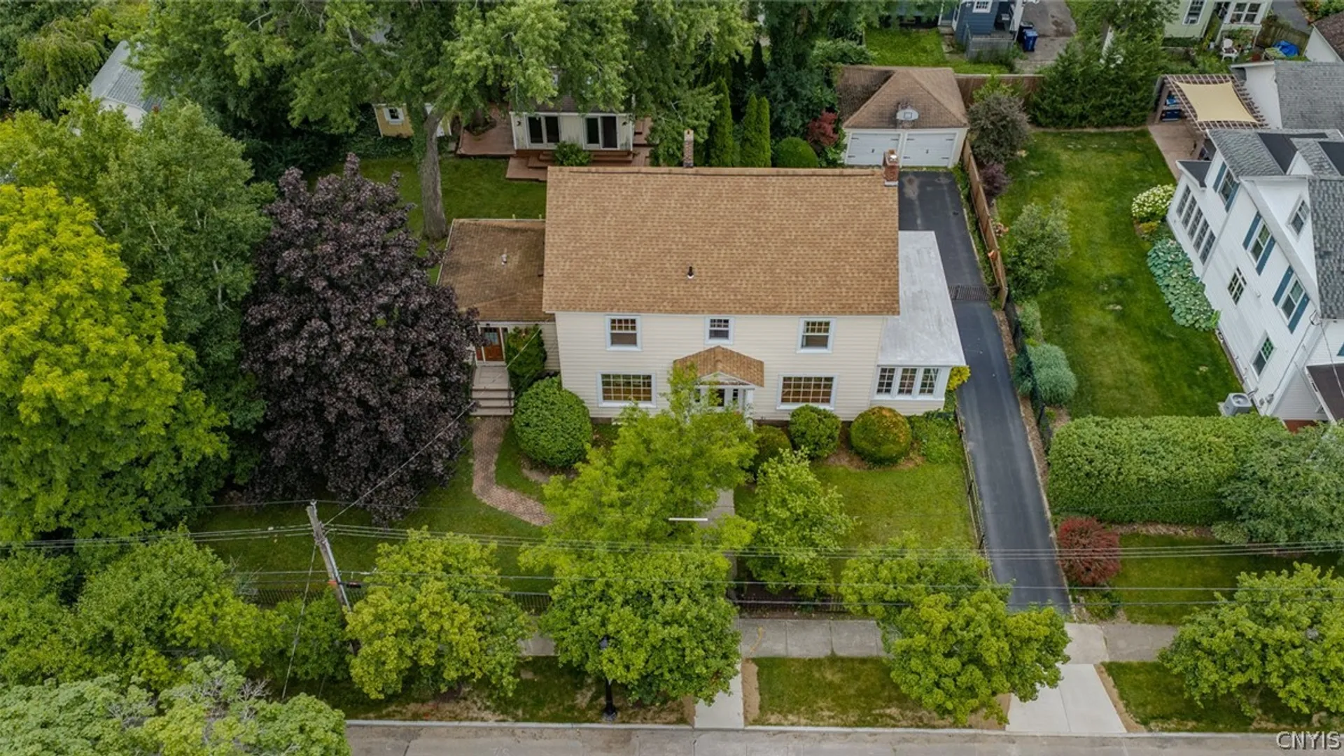 Property at 216 Hampton Road, Syracuse, NY 13203 3