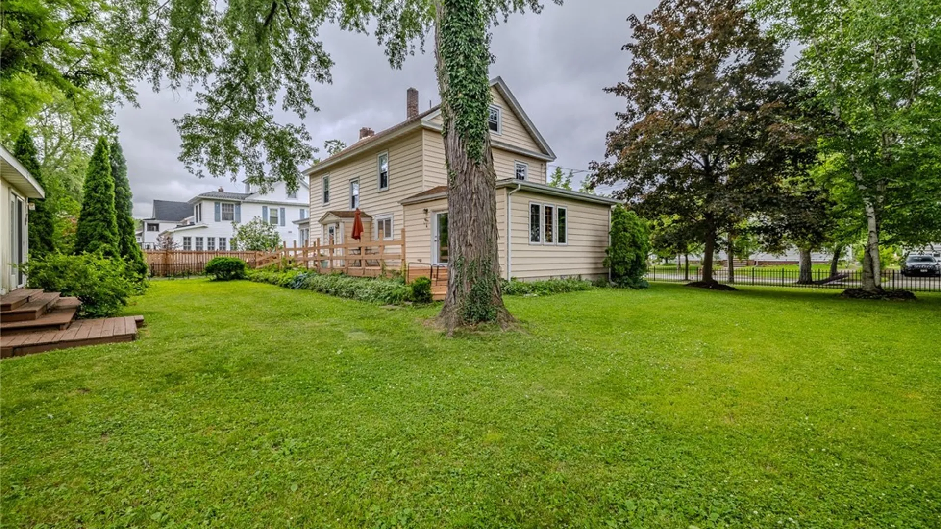 Property at 216 Hampton Road, Syracuse, NY 13203 39