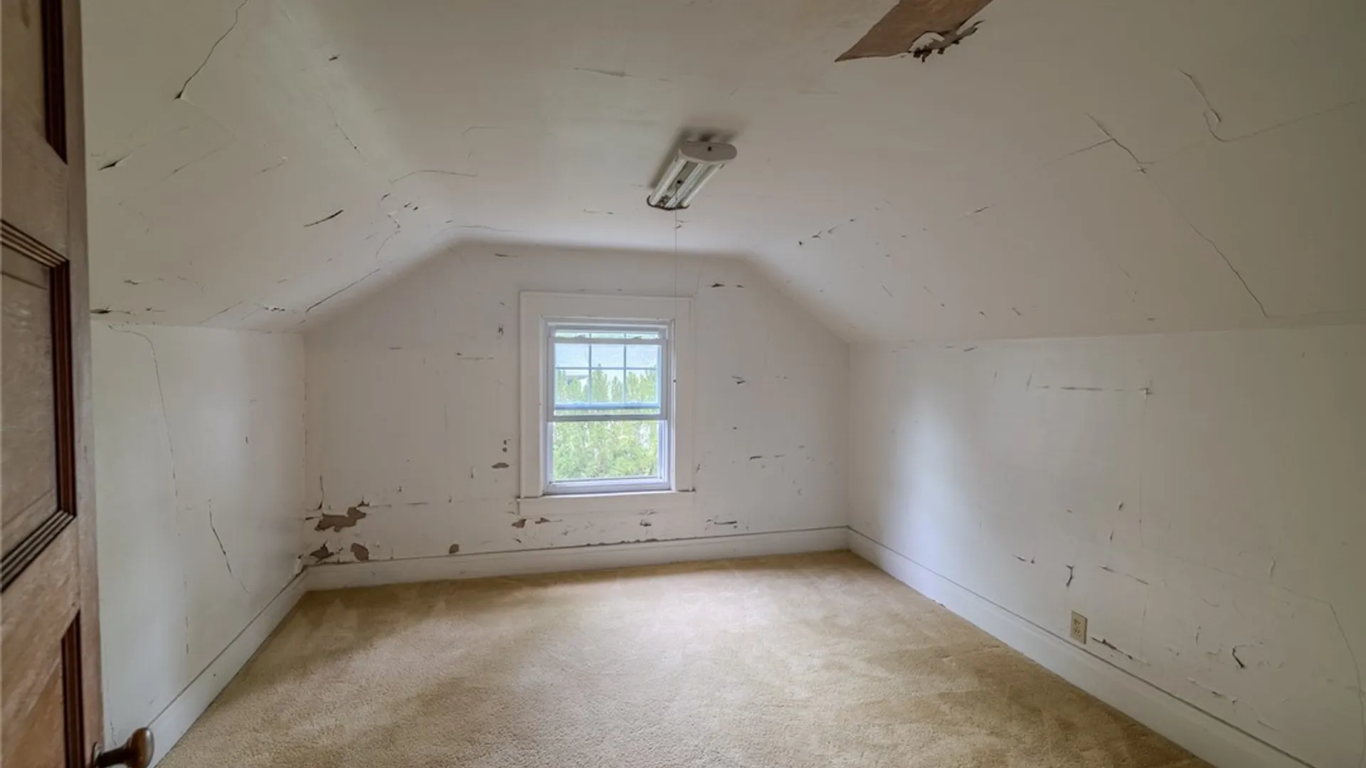 Property at 216 Hampton Road, Syracuse, NY 13203 32