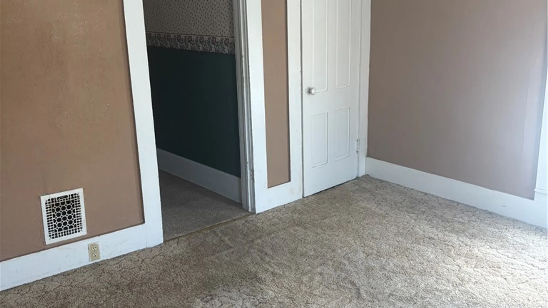 Property at 26 Mcdougall Avenue, Hornell, NY 14843 27