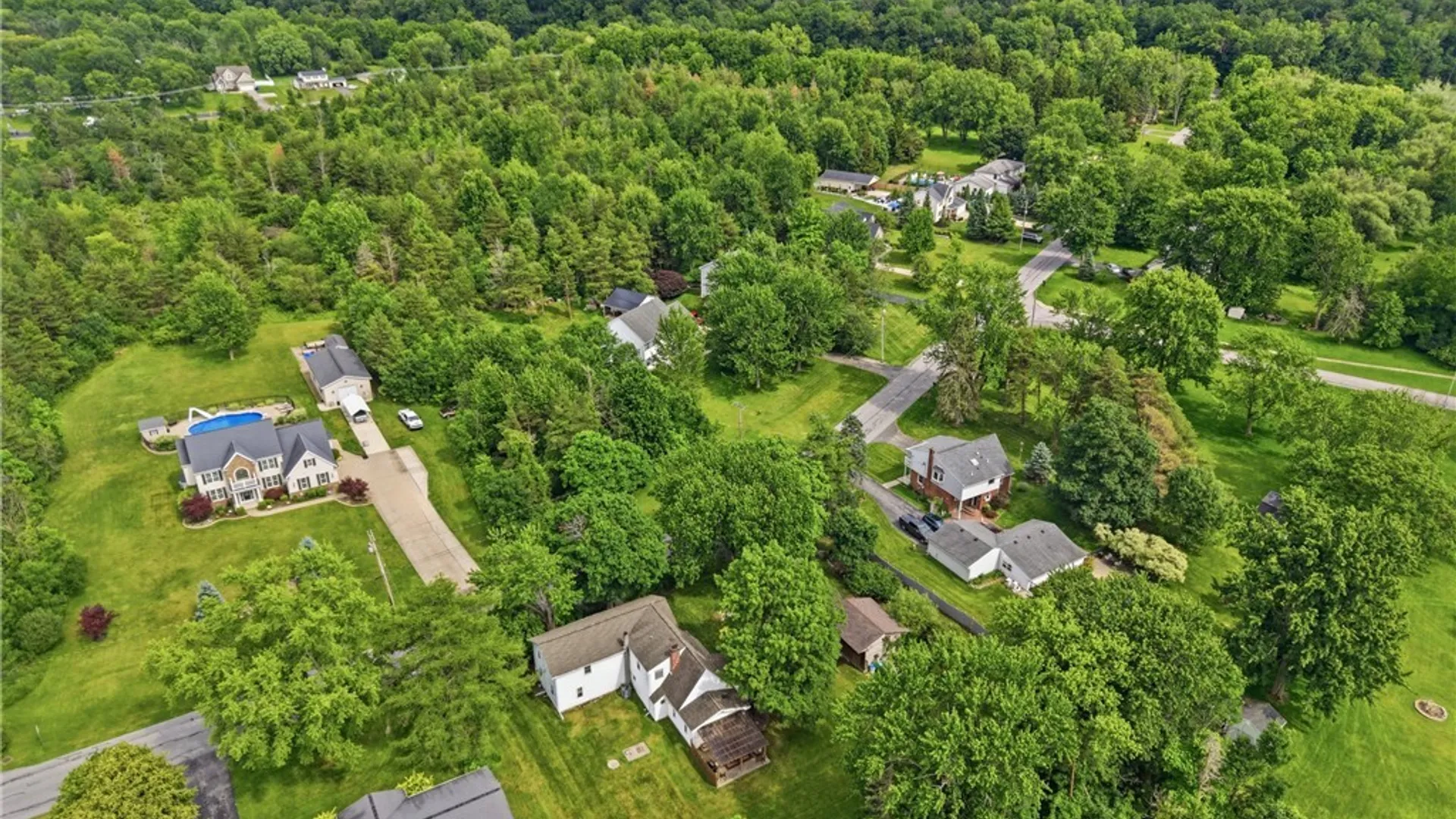 Property at 5224 Old Goodrich Road, Clarence, NY 14031 27