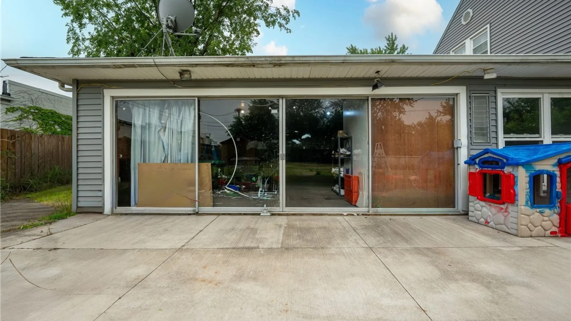 Property at 23 Westchester Boulevard, Tonawanda, NY 14217 7