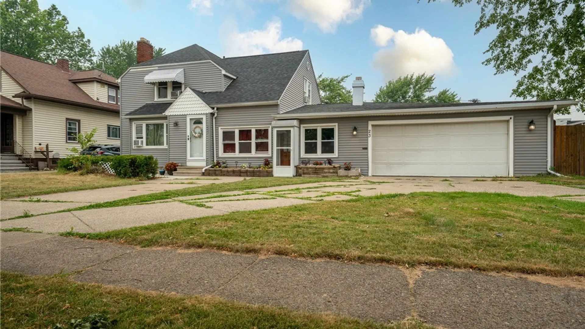 Property at 23 Westchester Boulevard, Tonawanda, NY 14217 3