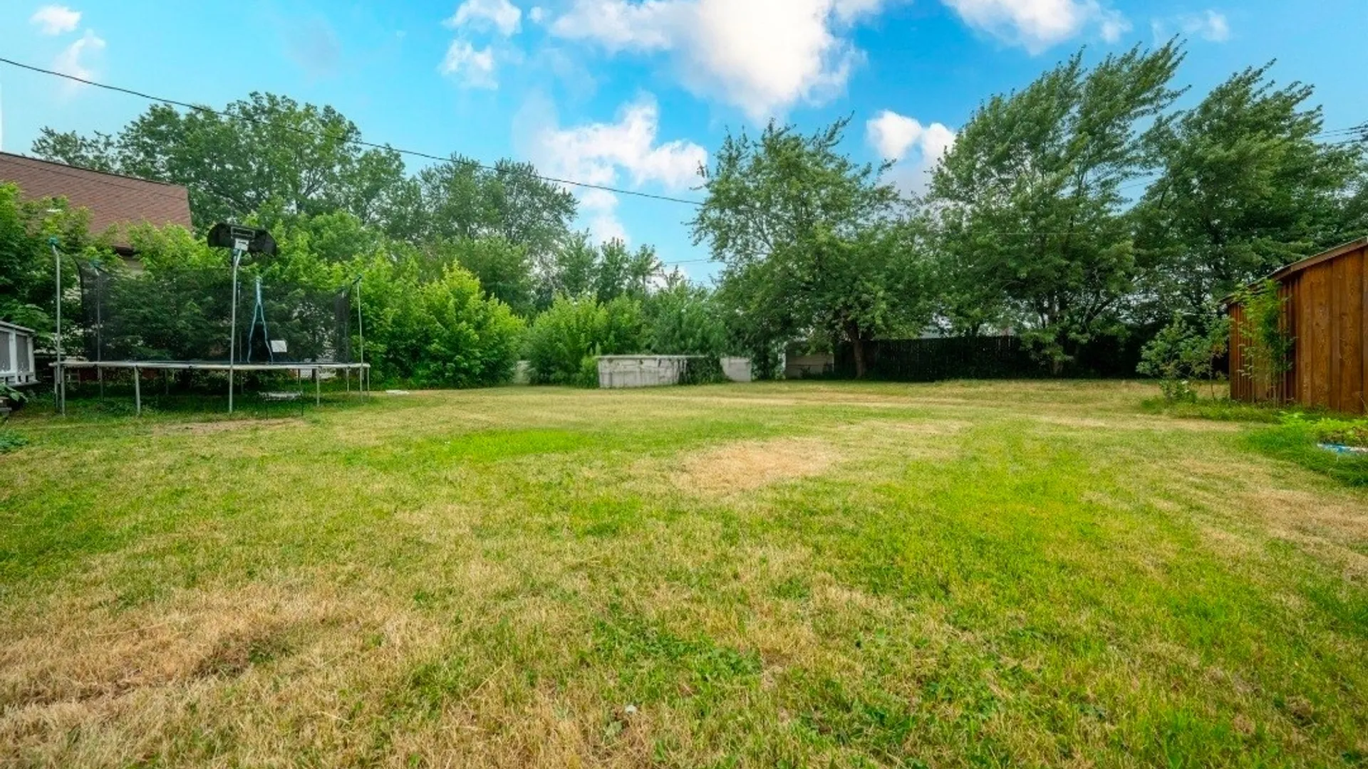 Property at 23 Westchester Boulevard, Tonawanda, NY 14217 28
