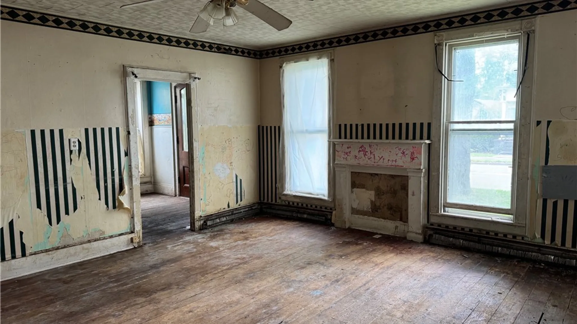 Property at 19 Genesee Street, New Berlin, NY 13411 14