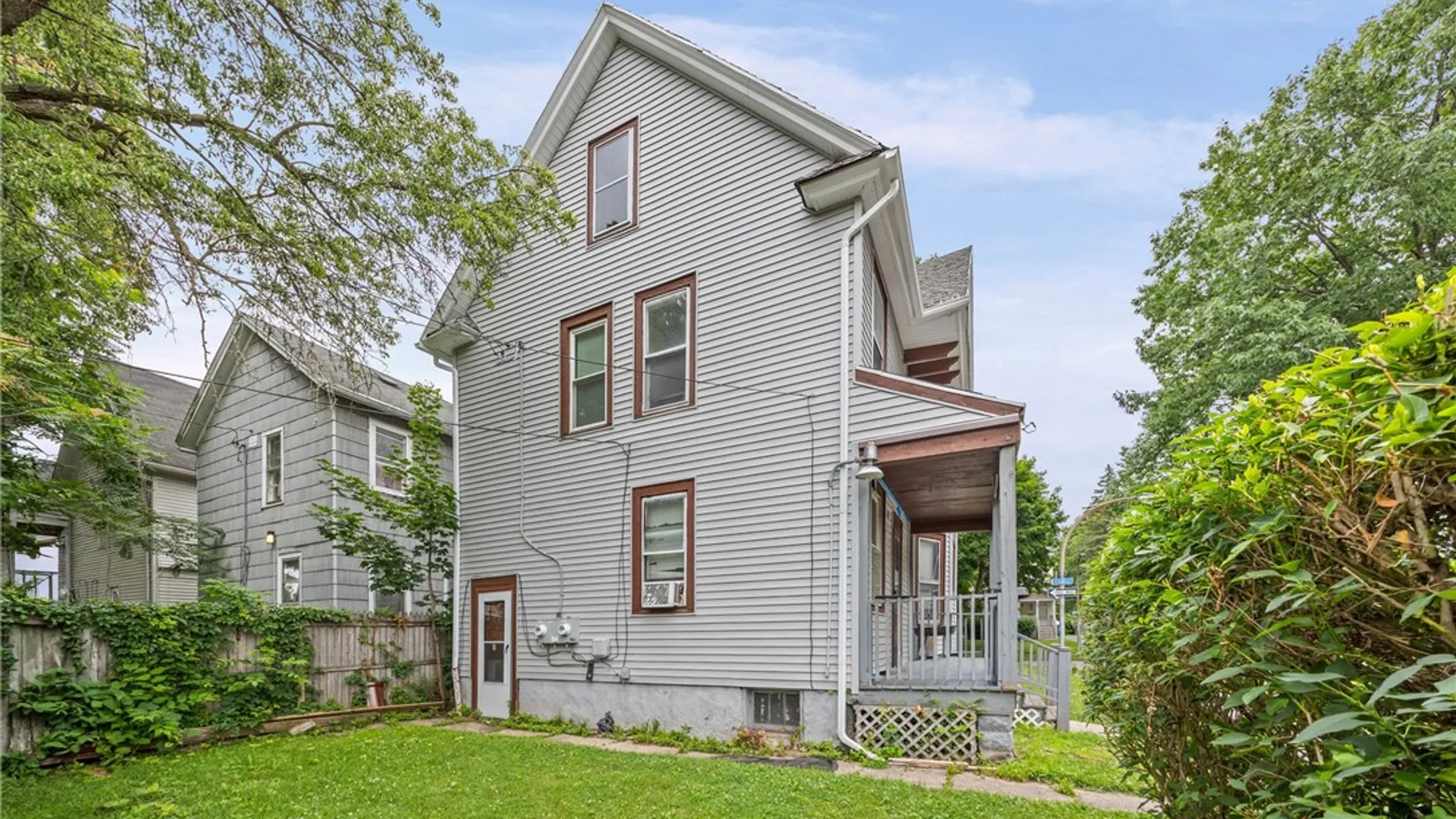 Property at 405-407 Flint St, Rochester, NY 14611 9