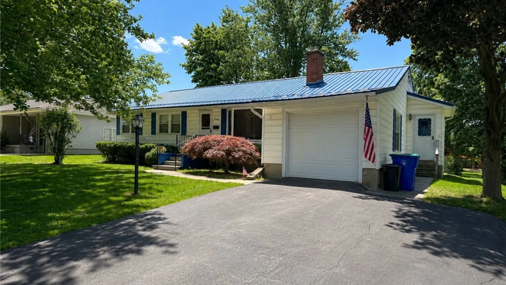 Property at 1002 Gwinn Street, Shelby, NY 14103 4