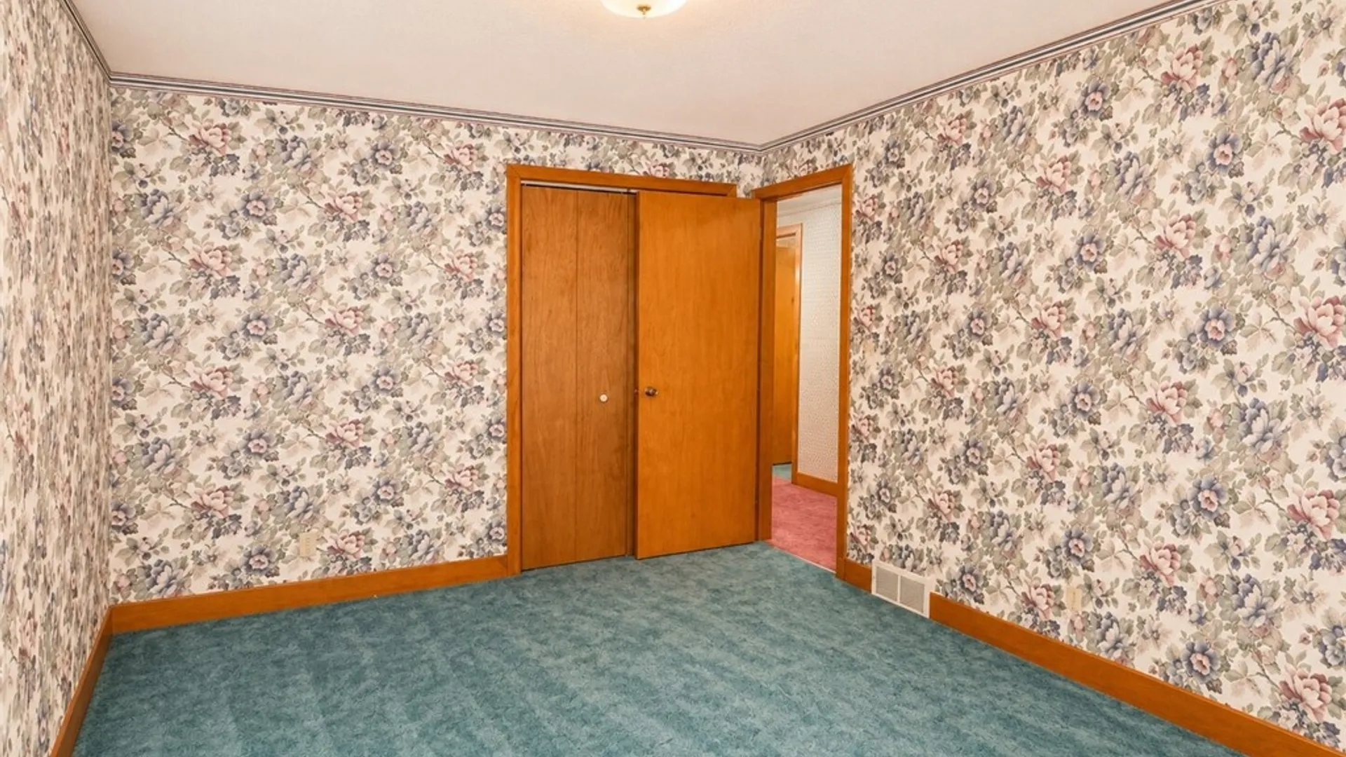 Property at 1002 Gwinn Street, Shelby, NY 14103 23