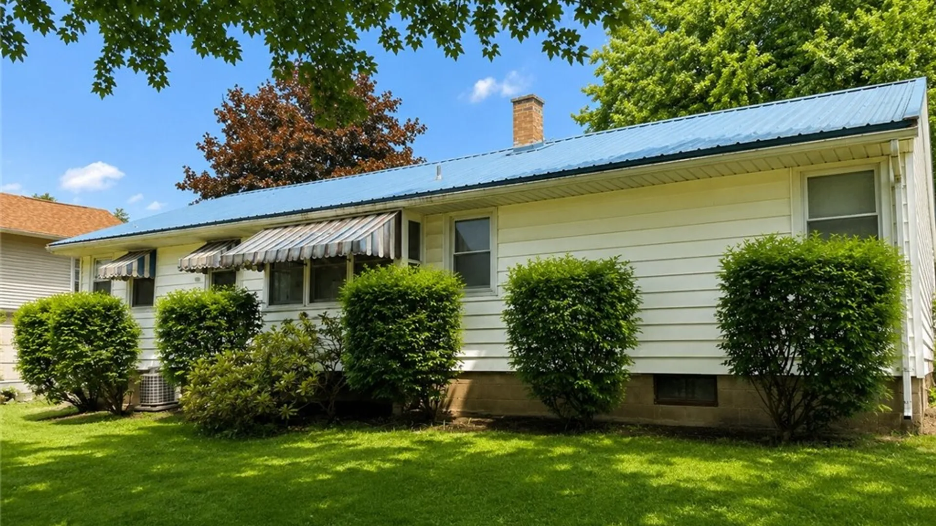 Property at 1002 Gwinn Street, Shelby, NY 14103 25