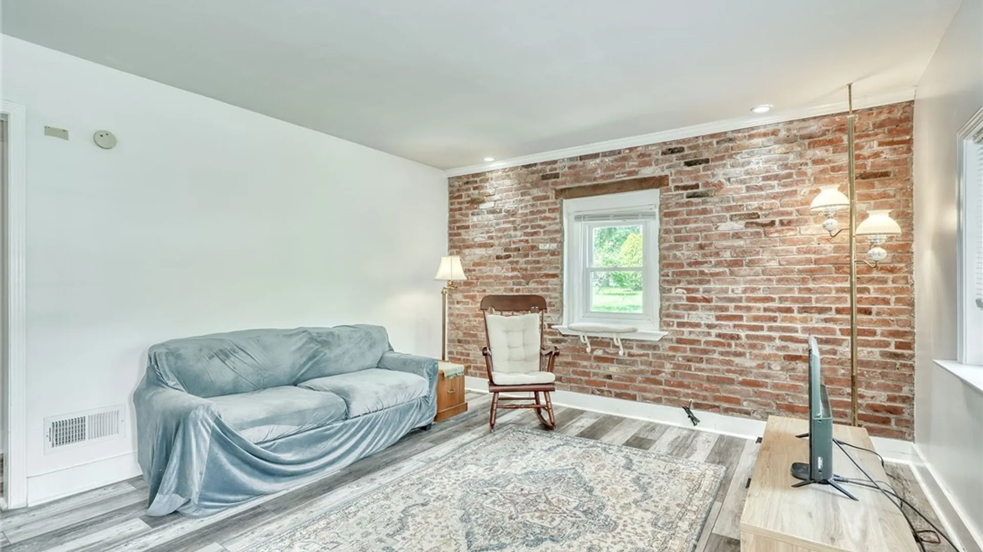 Property at 165 Penhurst Road, Brighton, NY 14610 8