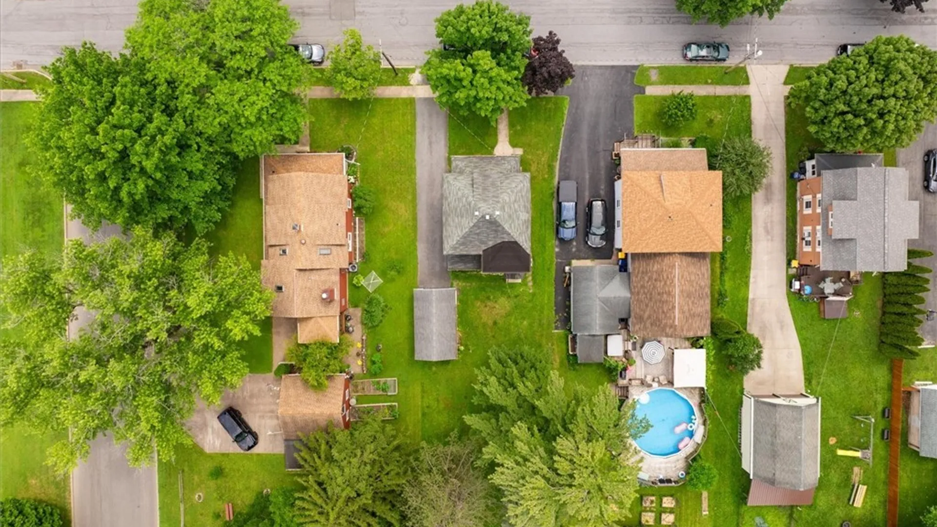Property at 230 E Hinds Avenue, Vernon, NY 13461 31