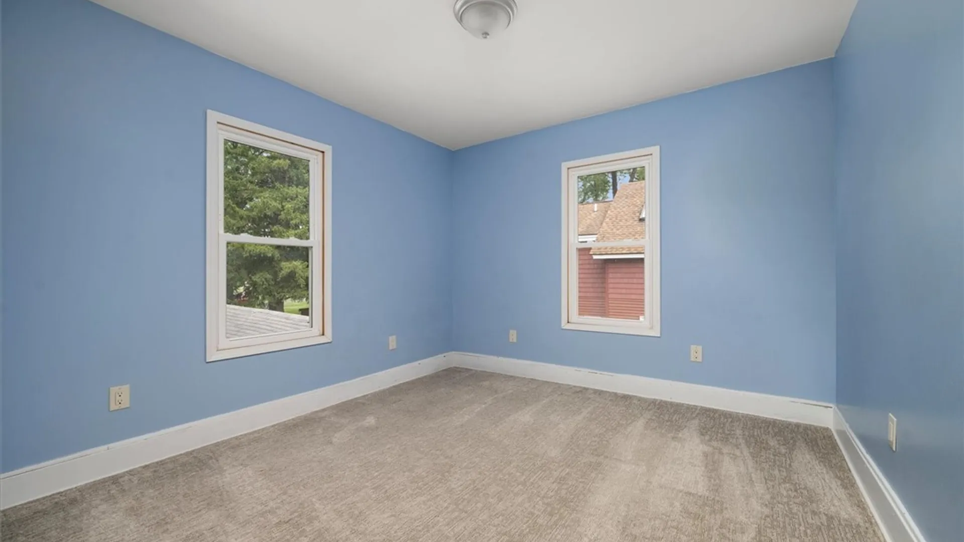 Property at 230 E Hinds Avenue, Vernon, NY 13461 26