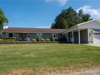 Property at 58 Chestnut Street, Franklinville, NY 14737