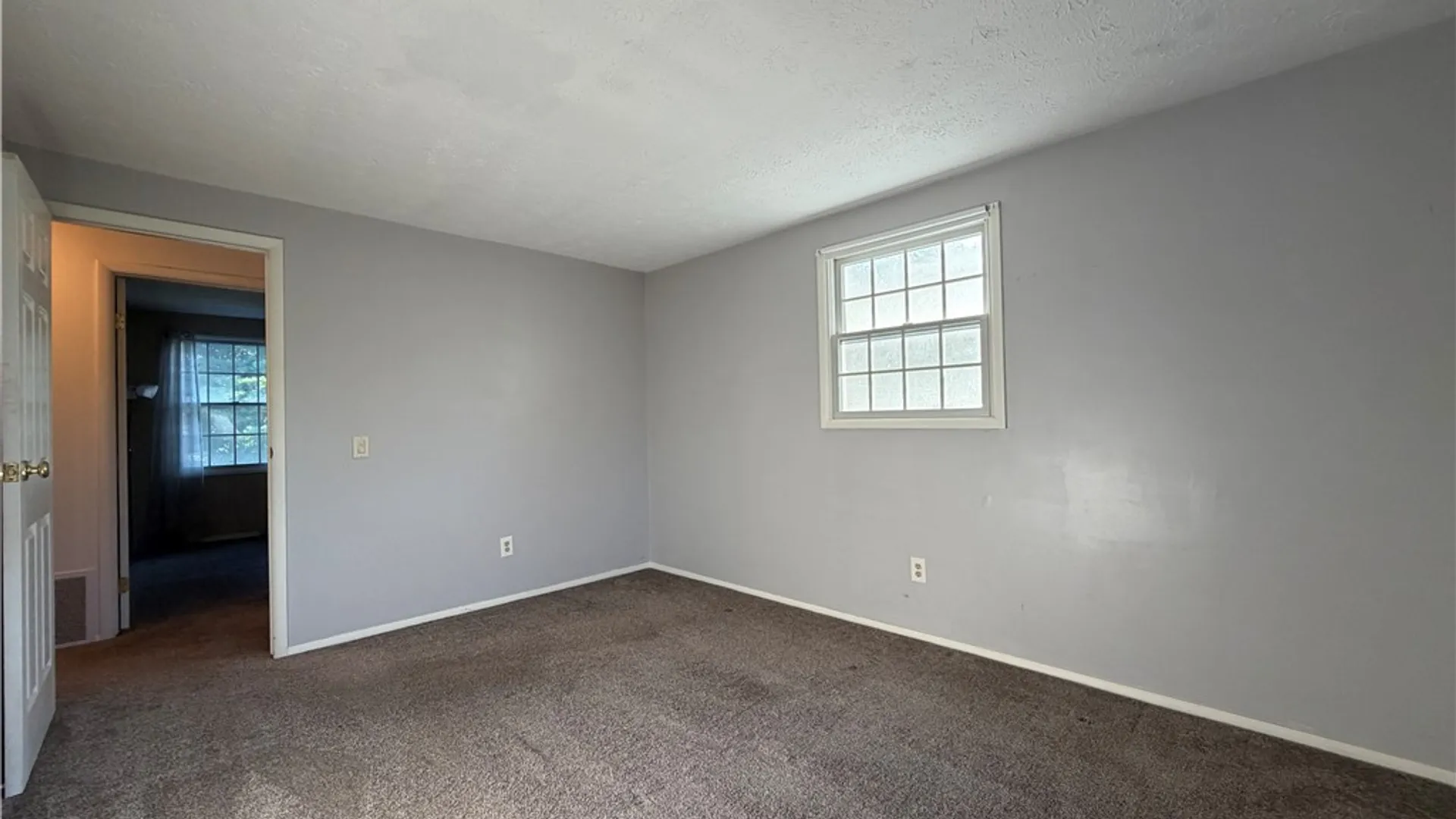 Property at 11 Wildherd Drive, Henrietta, NY 14467 19