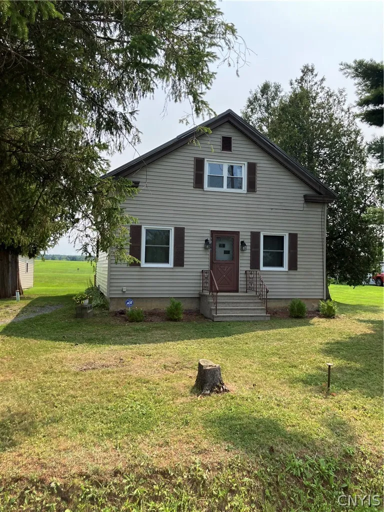Property at 9216 Fishlane Road, Marcy, NY 13403