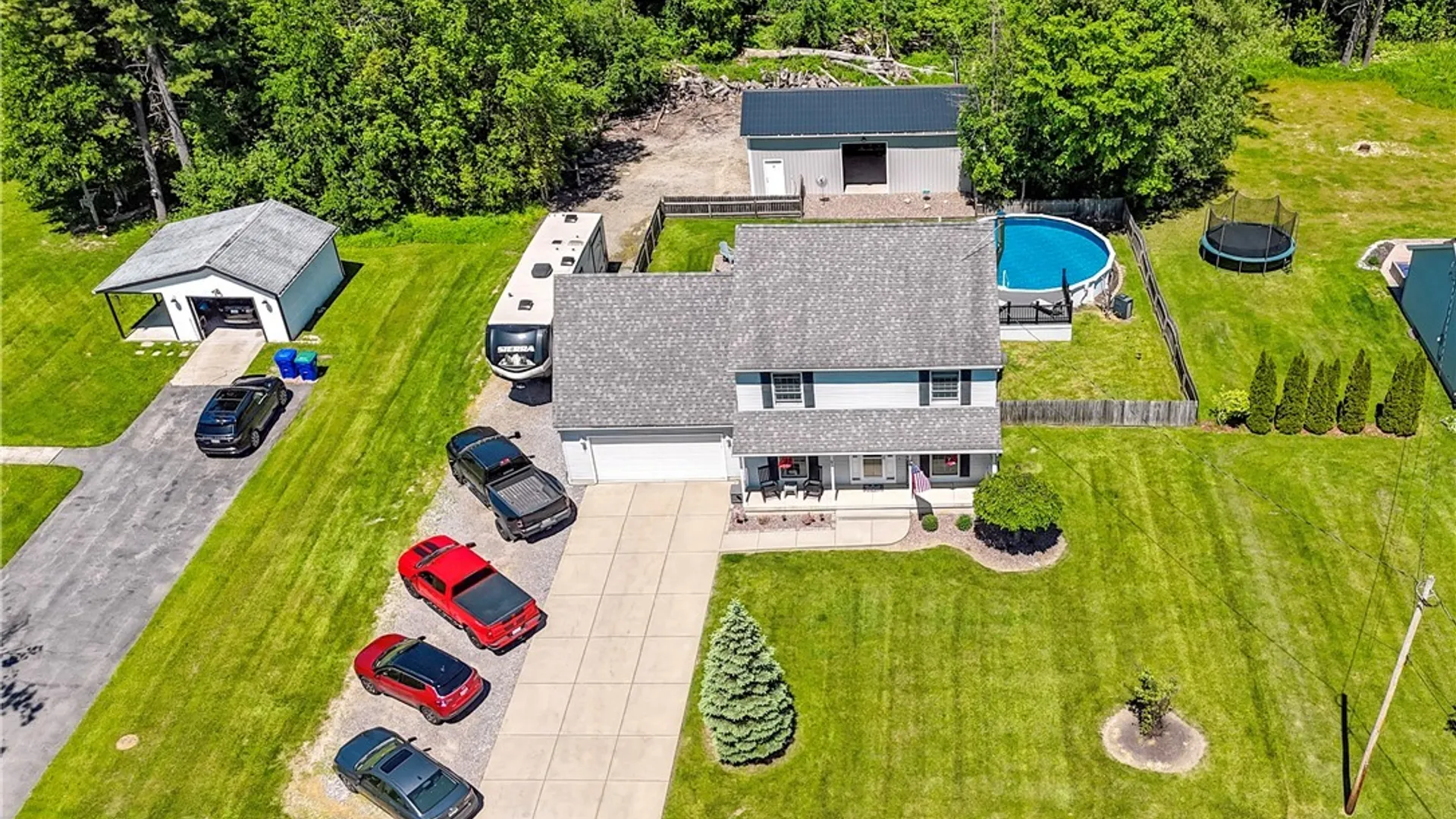 Property at 6138 Versailles Road, Hamburg, NY 14085 6