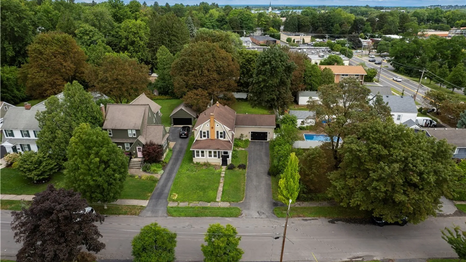 Property at 111 Charing Road, DeWitt, NY 13214 6