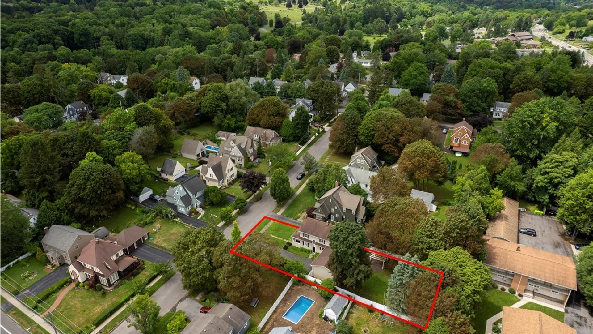 Property at 111 Charing Road, DeWitt, NY 13214 9
