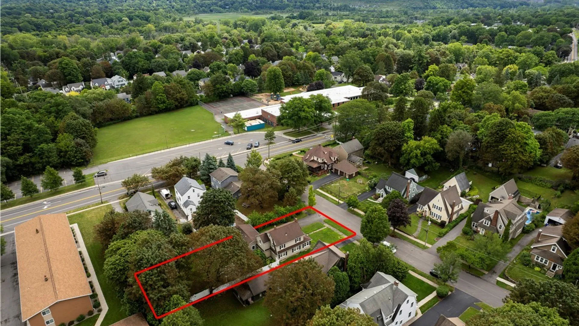 Property at 111 Charing Road, DeWitt, NY 13214 10