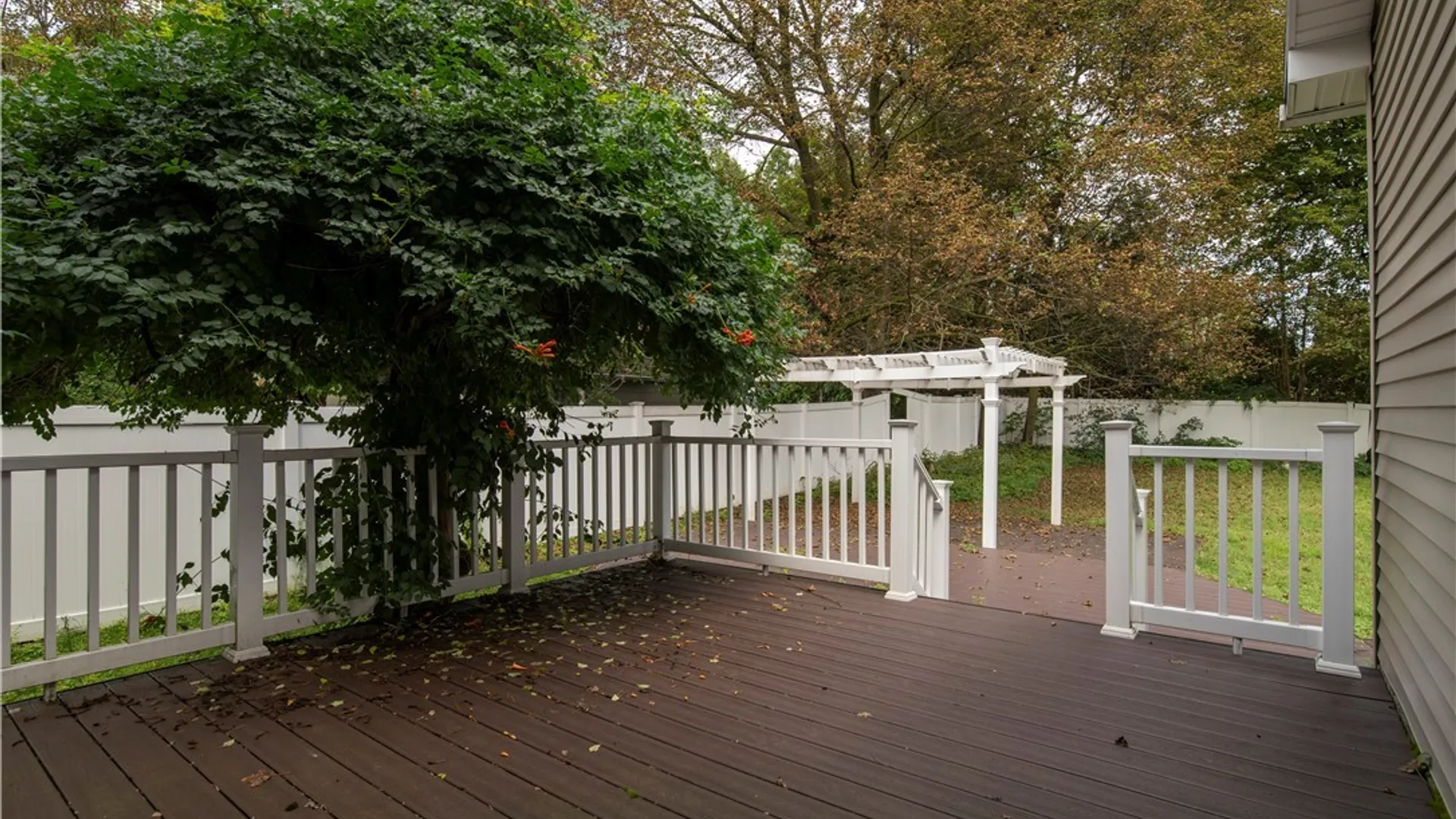 Property at 111 Charing Road, DeWitt, NY 13214 14