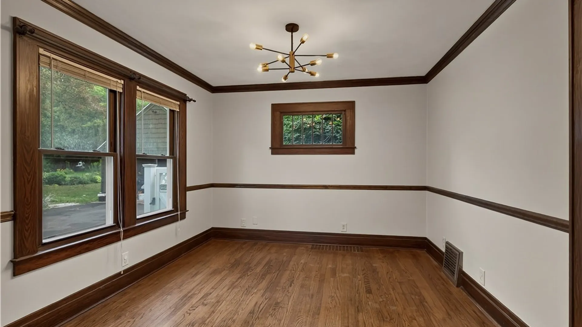 Property at 111 Charing Road, DeWitt, NY 13214 23
