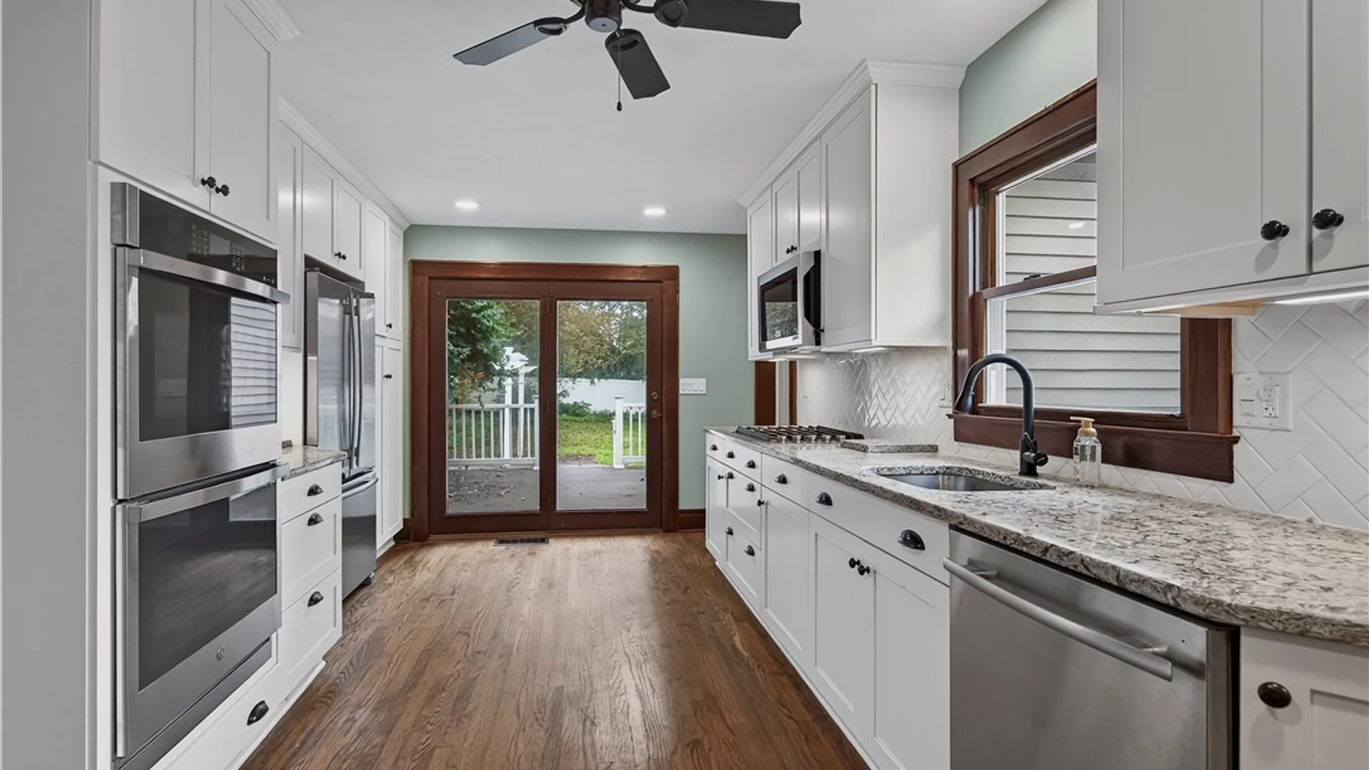 Property at 111 Charing Road, DeWitt, NY 13214 26