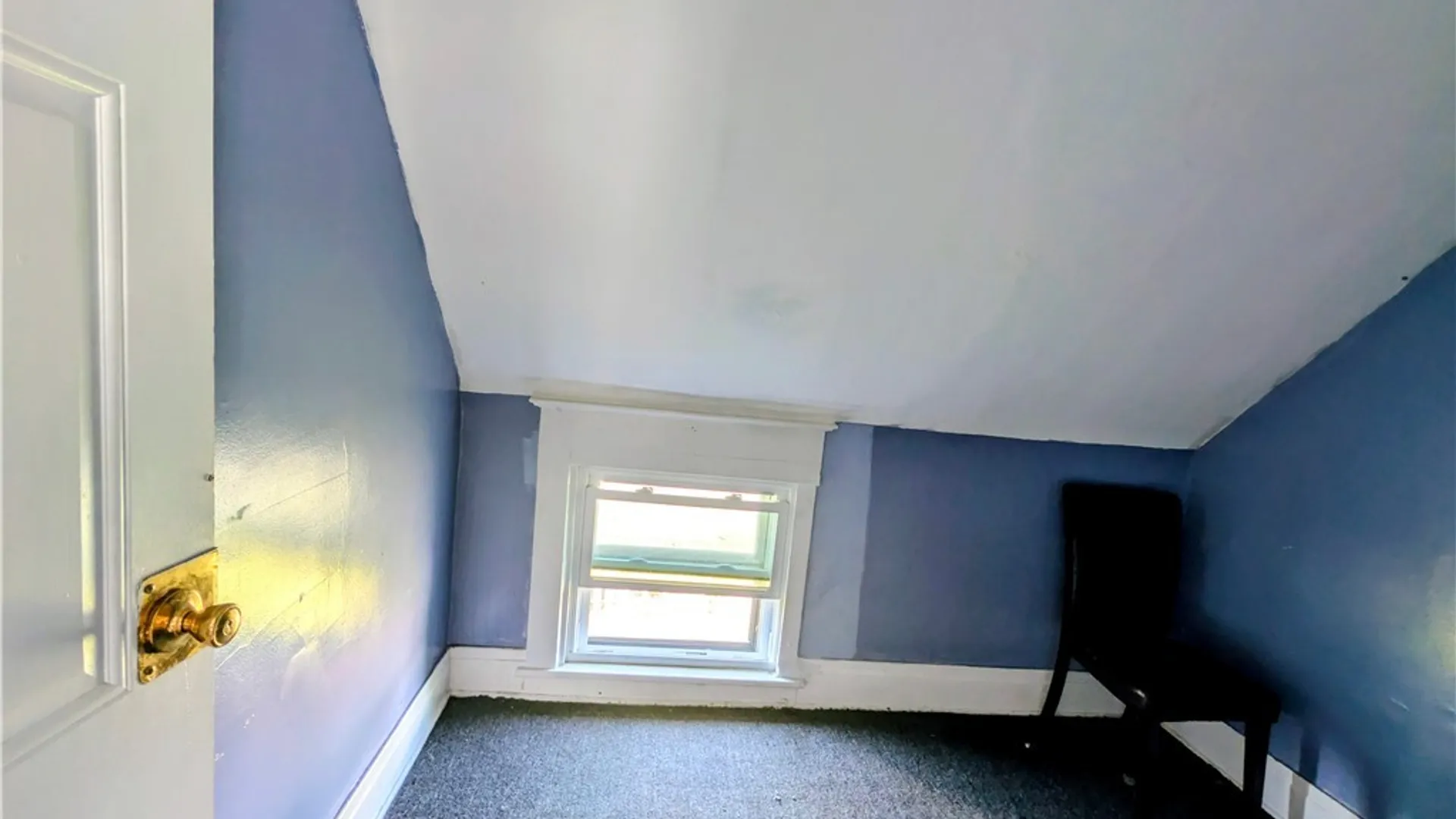 Property at 108 Roebling Avenue, Buffalo, NY 14215 11