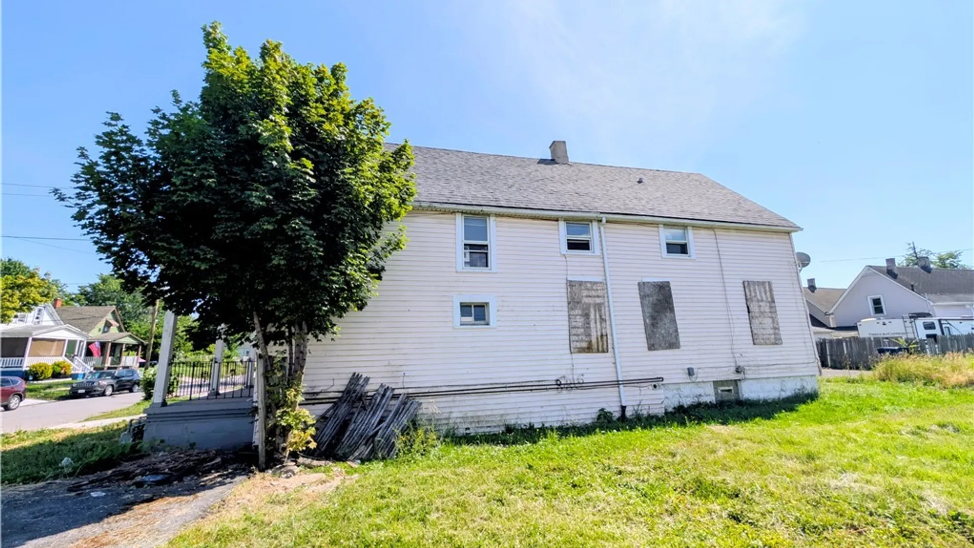 Property at 108 Roebling Avenue, Buffalo, NY 14215 3