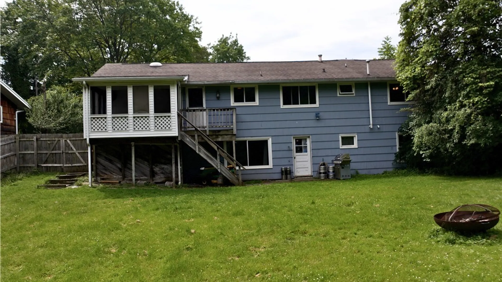 Property at 105 Haddonfield Place, DeWitt, NY 13214 19