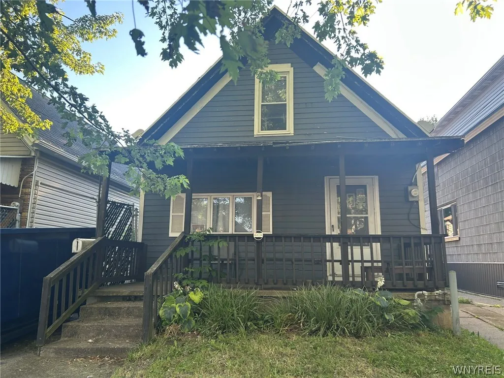 Property at 28 Davey Street, Buffalo, NY 14206