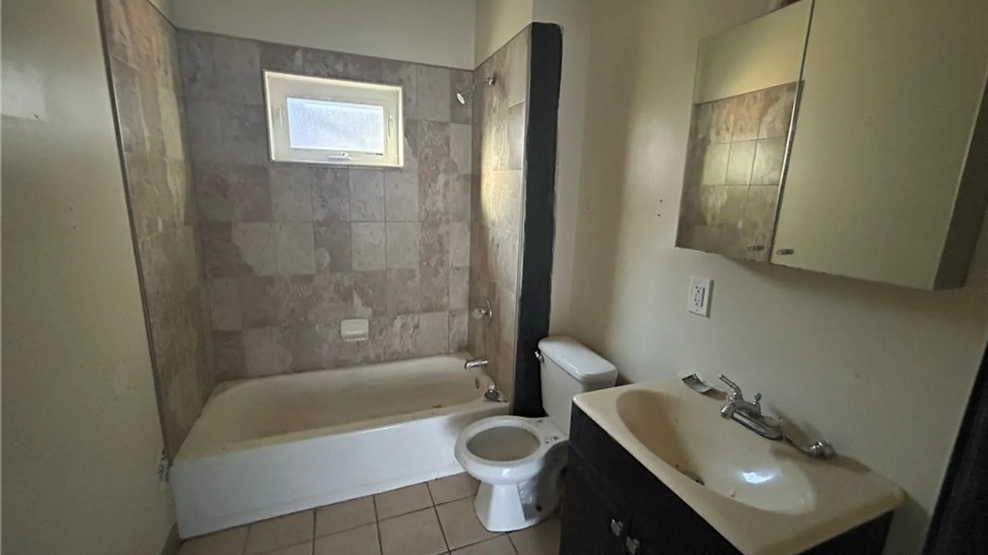 Property at 28 Davey Street, Buffalo, NY 14206 5