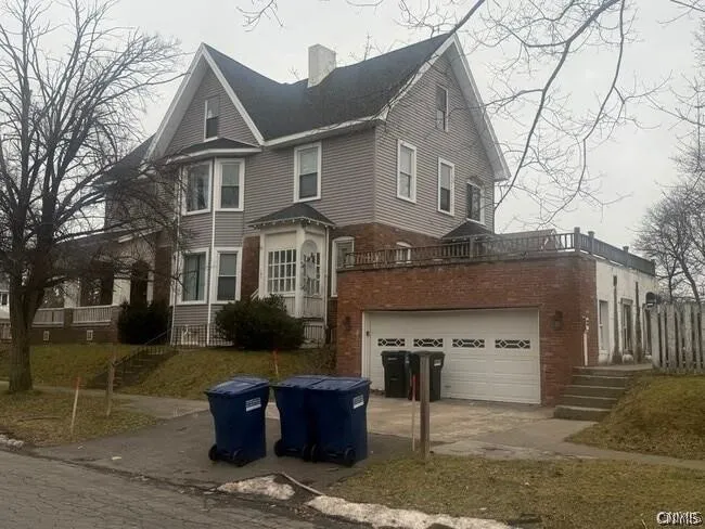 Property at 942 Euclid Avenue, Syracuse, NY 13210