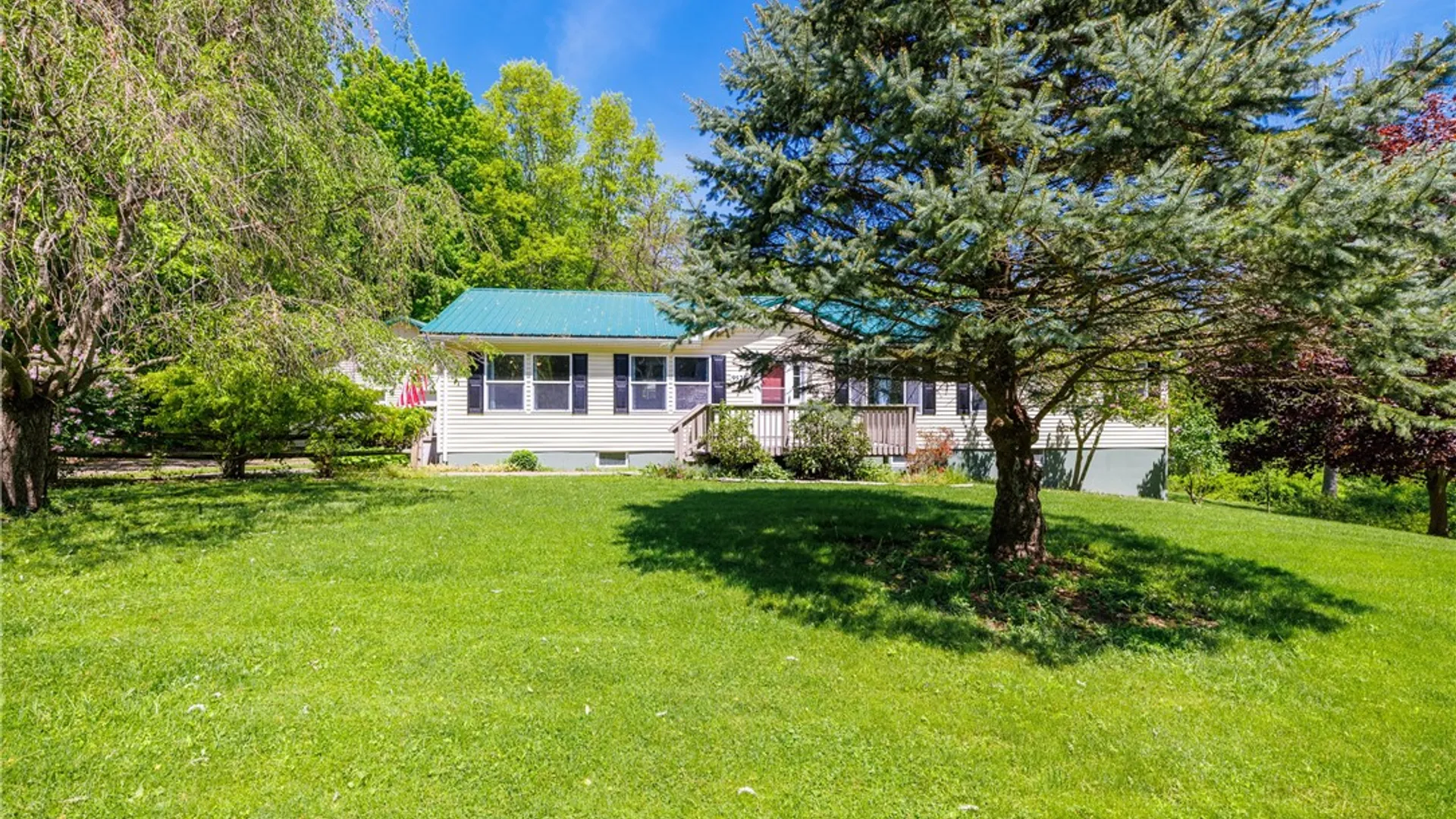 Property at 9525 Lummisville Road, Huron, NY 14590 24