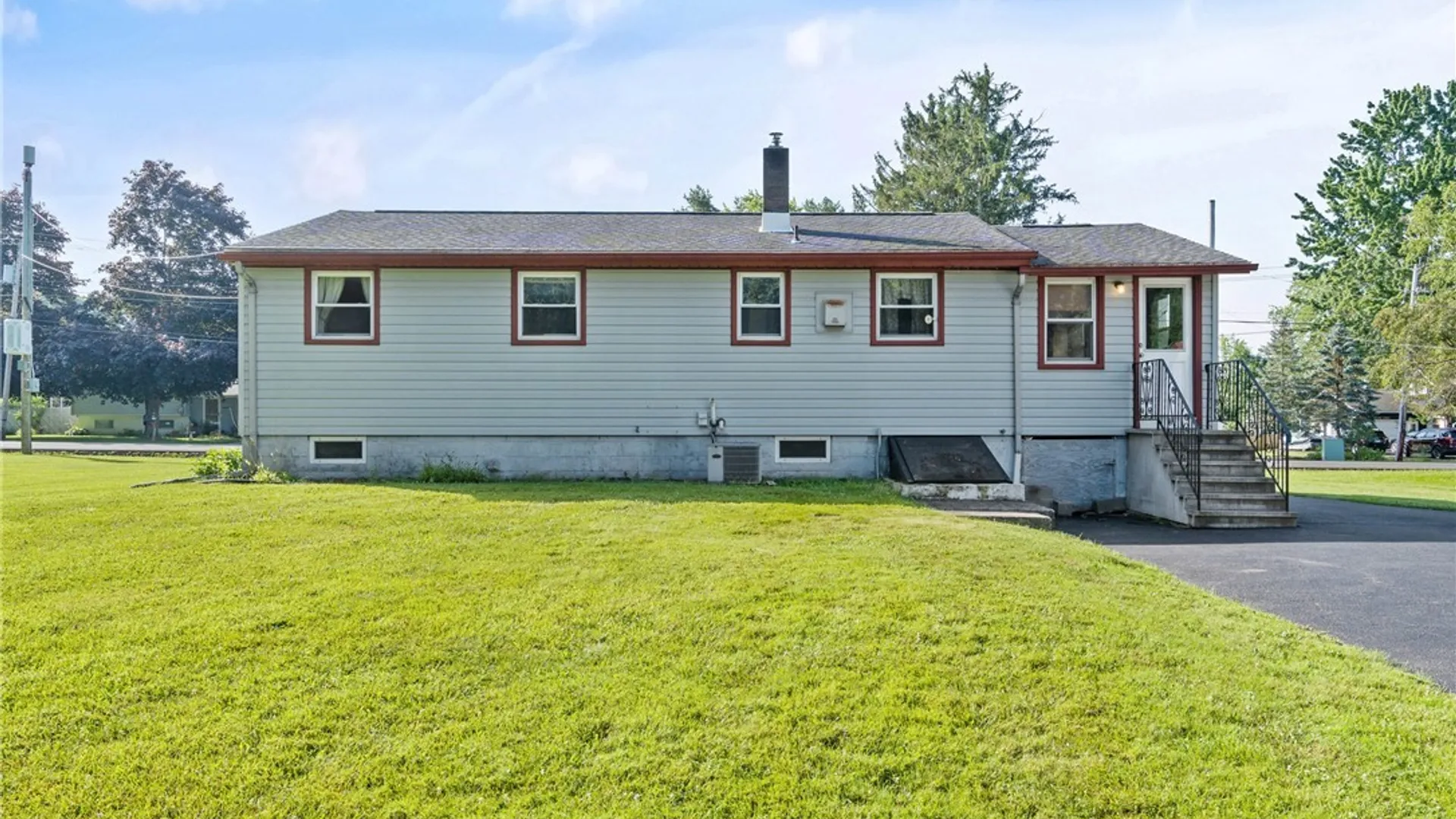 Property at 6355 Lakeshore Road, Cicero, NY 13039 22