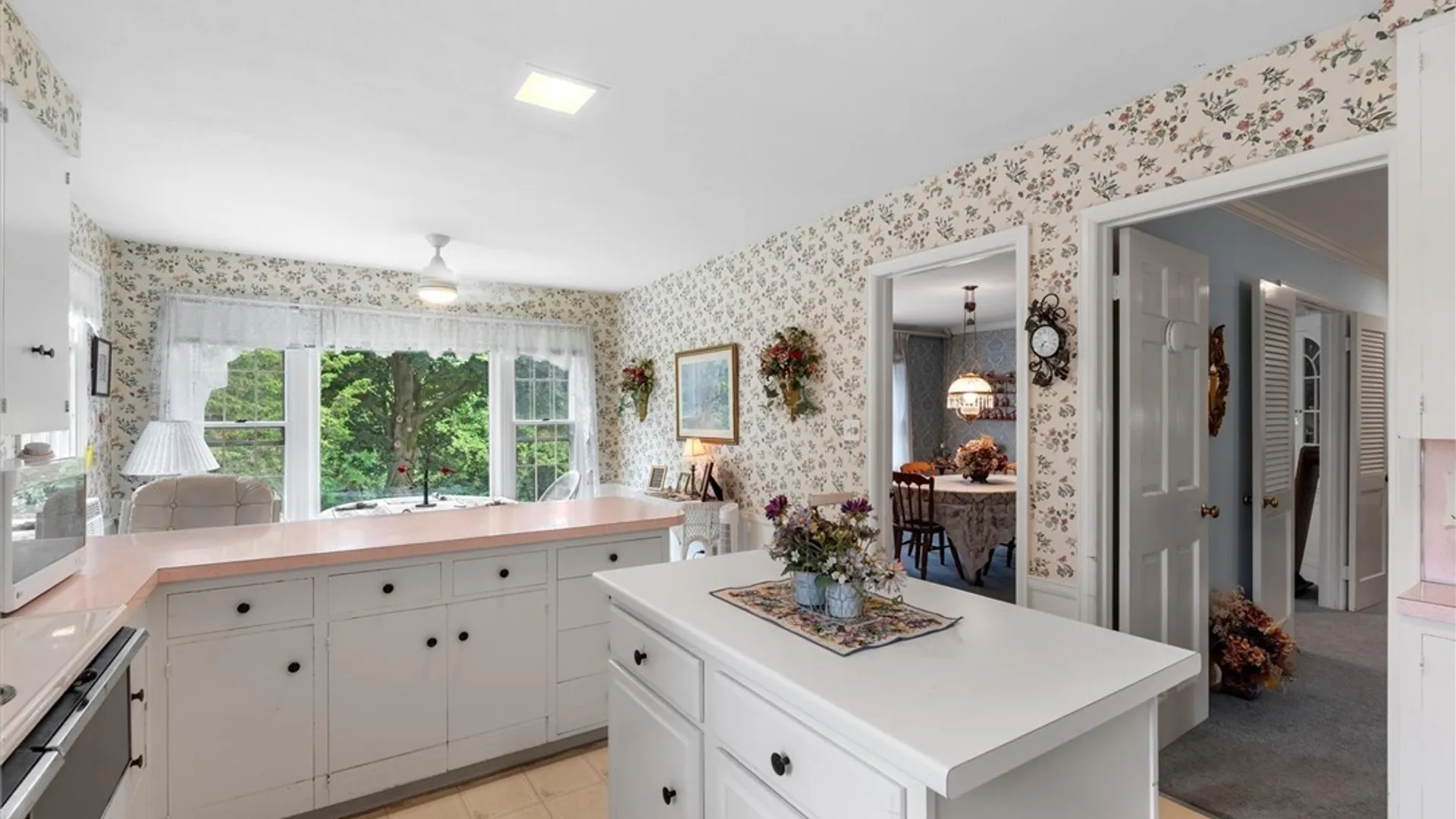 Property at 13 Erregger Terrace, DeWitt, NY 13224 13
