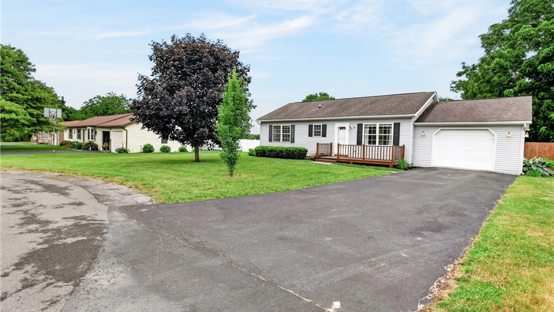 Property at 8 Serenity Place, Milo, NY 14527 2