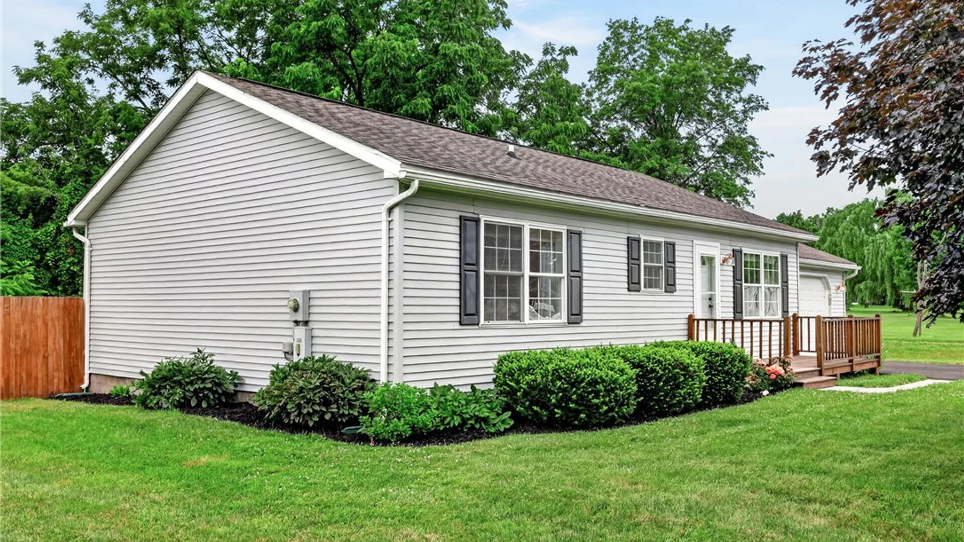 Property at 8 Serenity Place, Milo, NY 14527 5