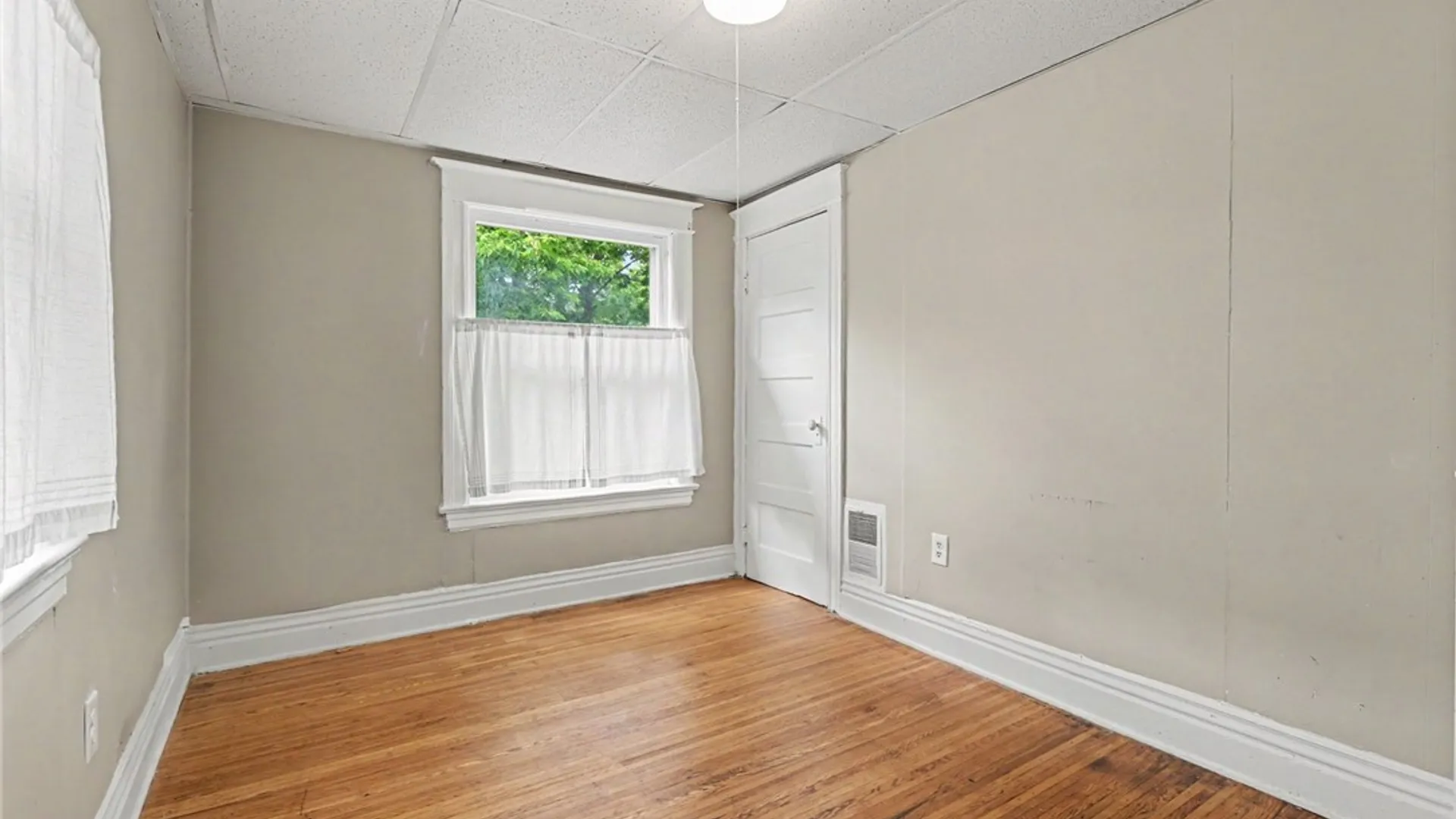 Property at 26-32 Lenox Street, Rochester, NY 14611 13