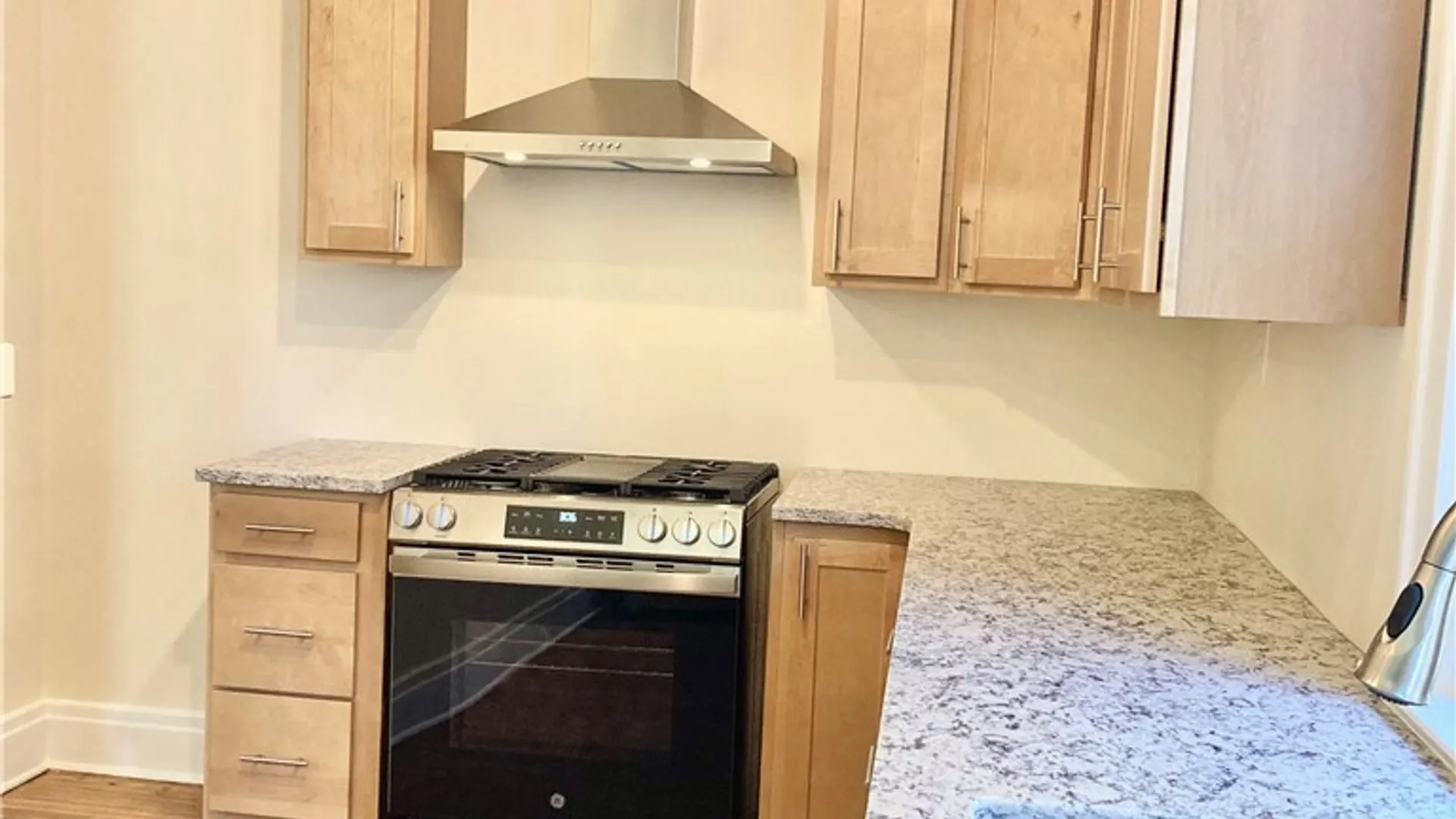 Property at 260 Summer Street, Buffalo, NY 14222 7