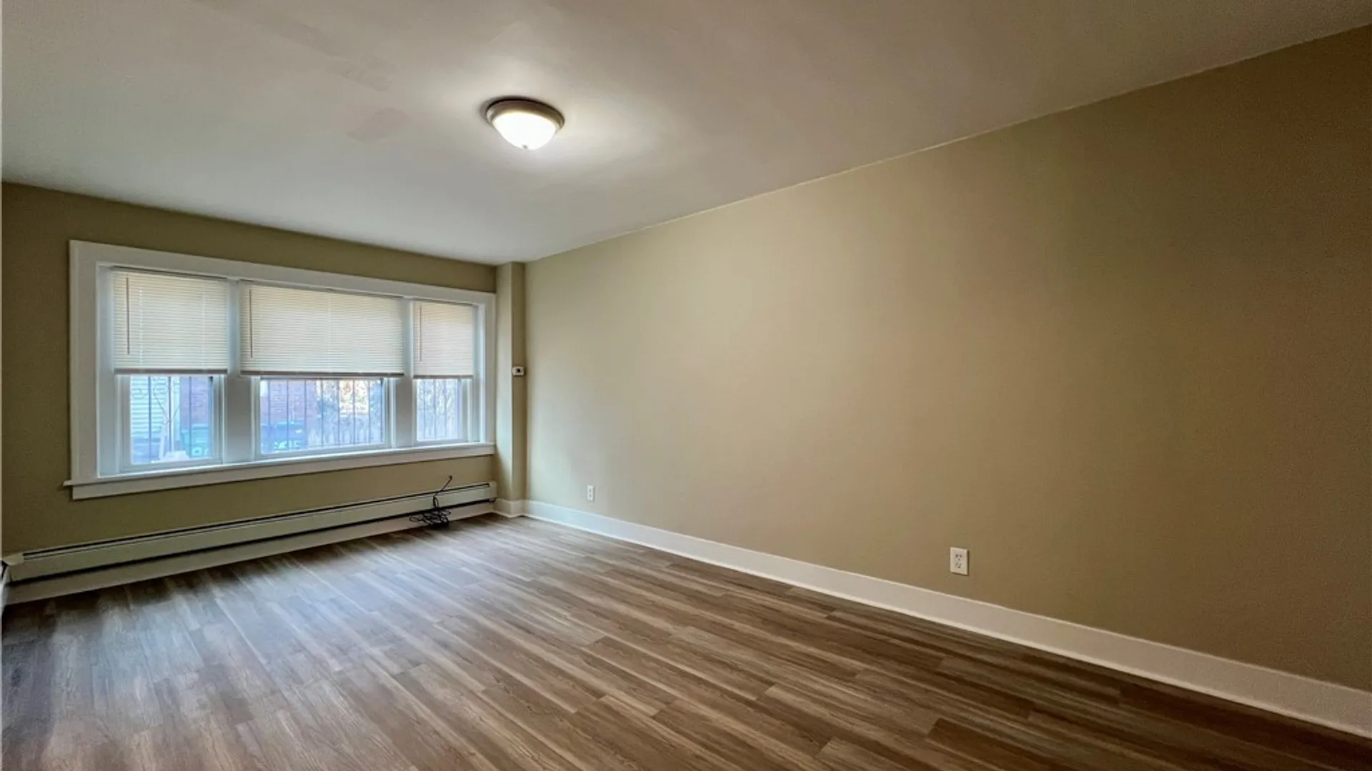 Property at 1225 Hertel Avenue, Buffalo, NY 14216 9