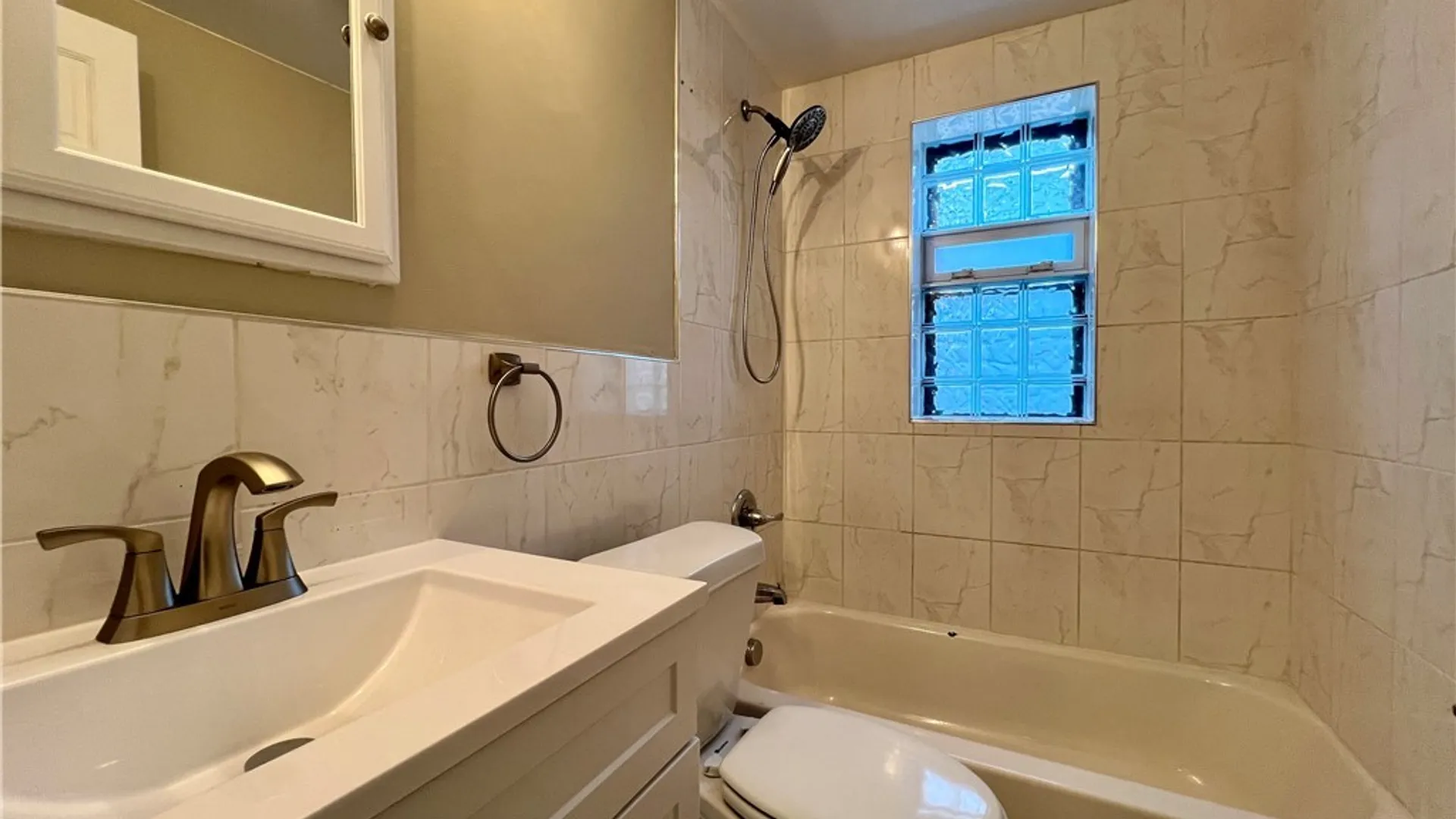 Property at 1225 Hertel Avenue, Buffalo, NY 14216 10