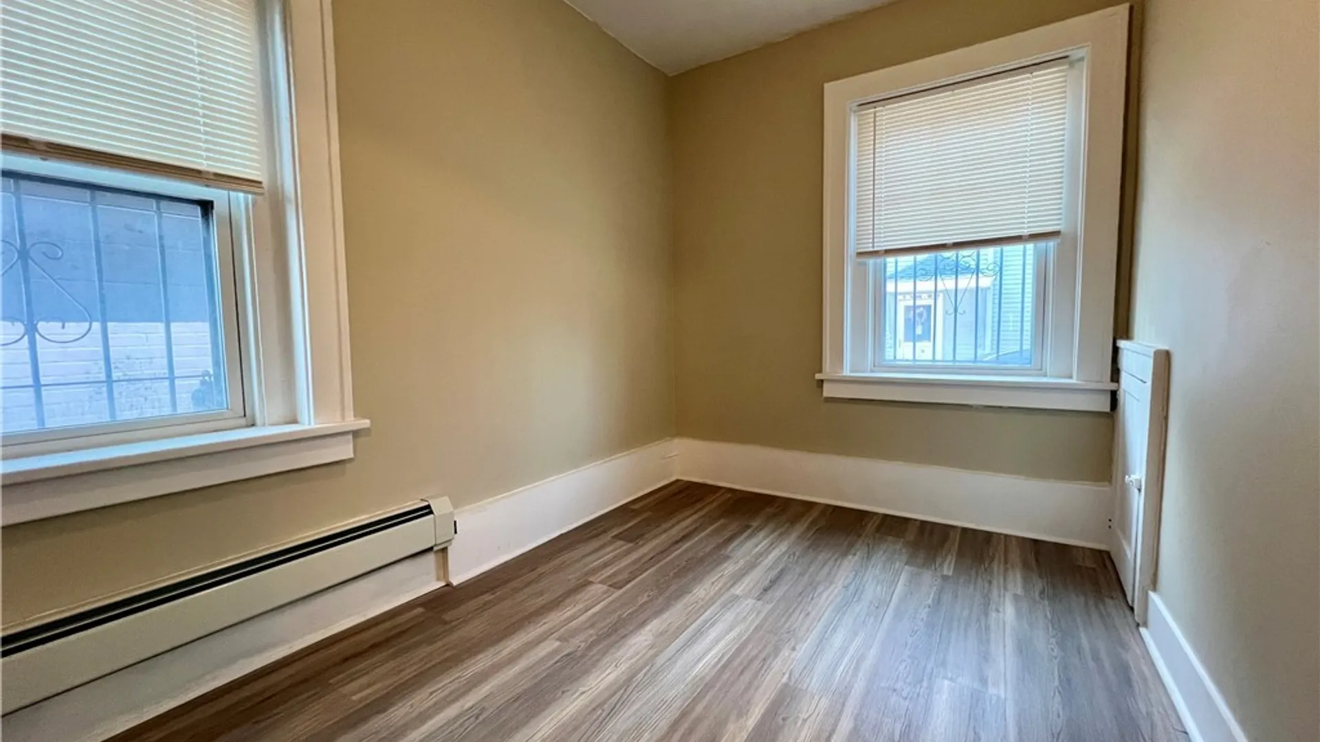 Property at 1225 Hertel Avenue, Buffalo, NY 14216 12