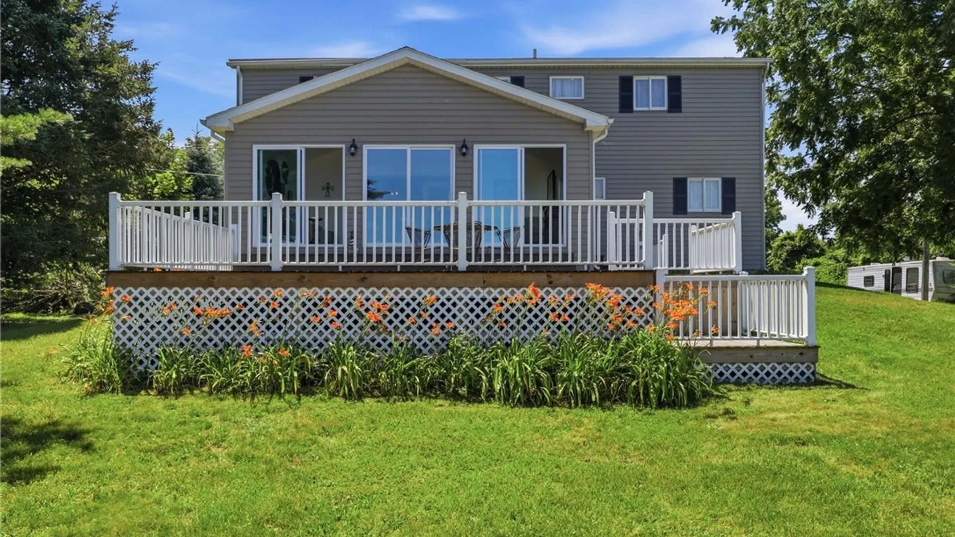 Property at 14775 Lakeshore Road, Carlton, NY 14477 5